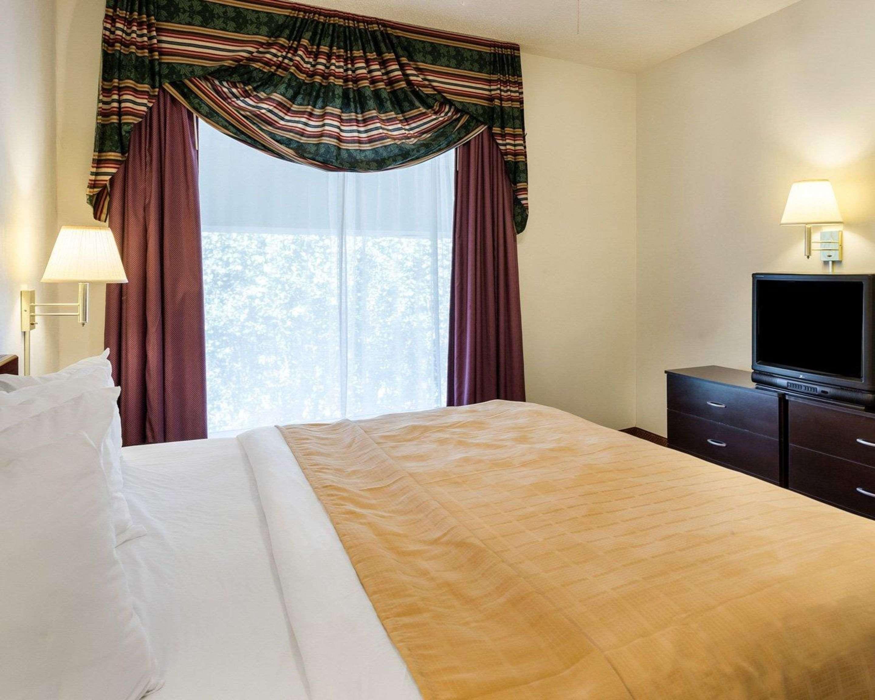 Quality Inn Robinsonville Экстерьер фото