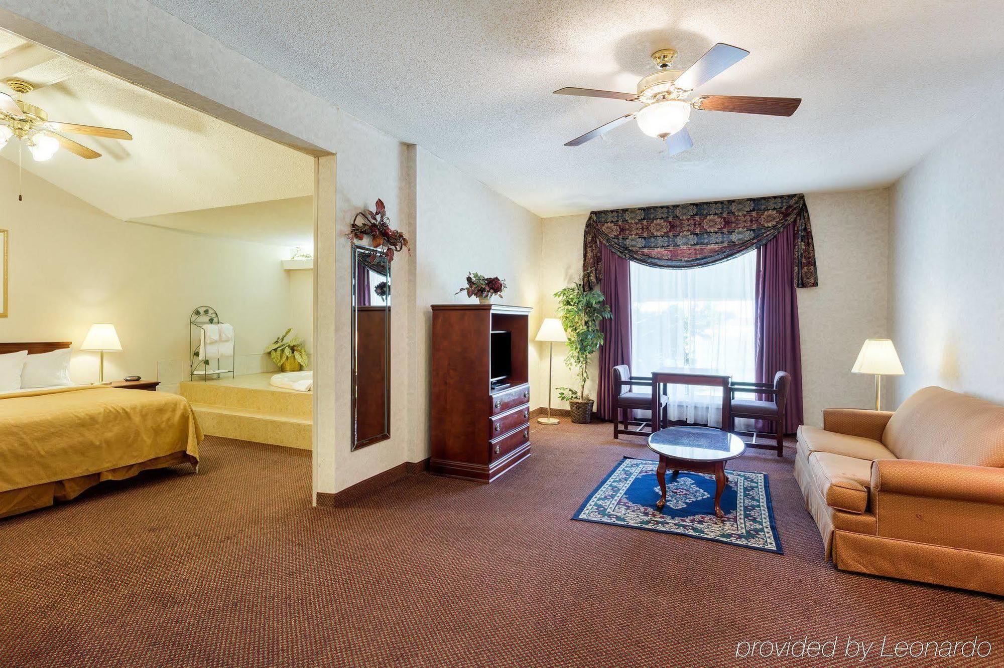 Quality Inn Robinsonville Экстерьер фото