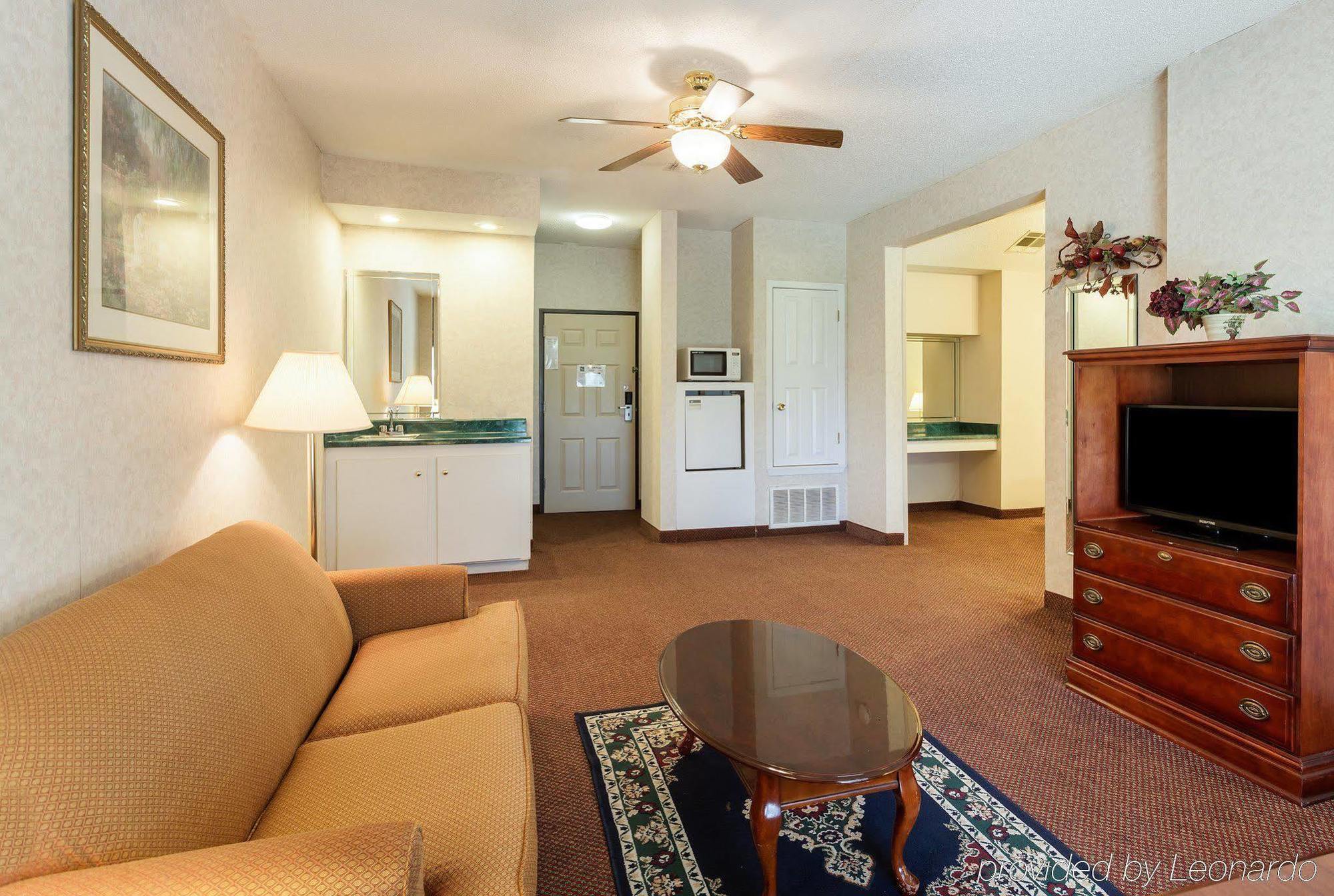 Quality Inn Robinsonville Экстерьер фото